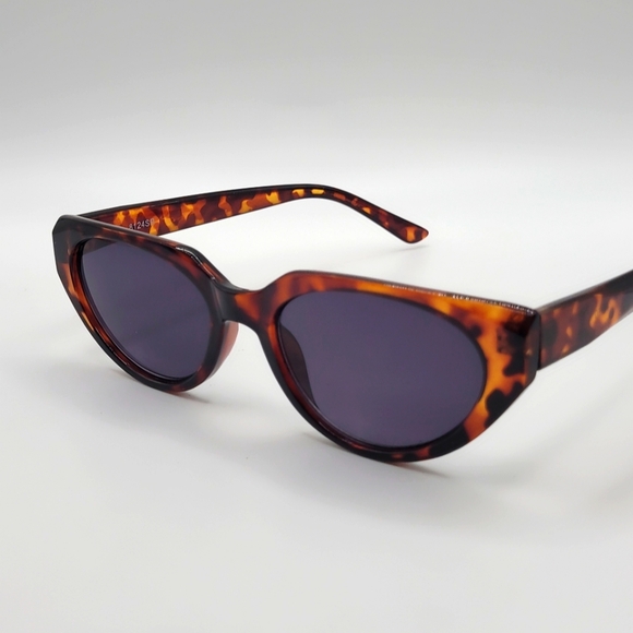 Flat-Top Skylar(Sun reader) - Picture 2 of 4